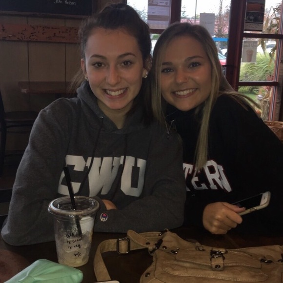 Meet your Posher, Whisper - Picture 5 of 5